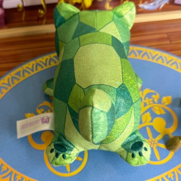 Aphmau MeeMeow | Celestial Emerald Cat Plush - Picture 4 of 7